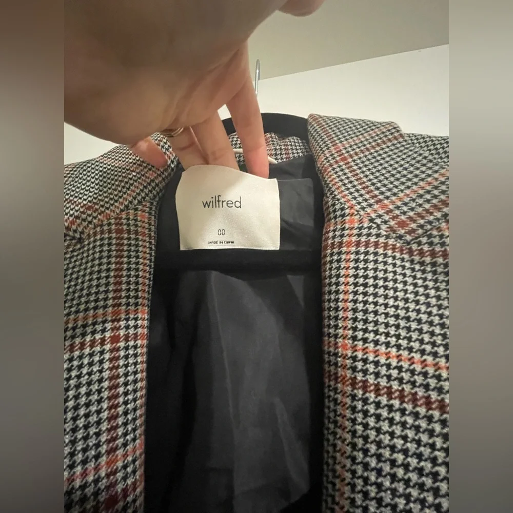 Aritzia Wilfred NEW MARGAUX Blazer - Picture 8 of 11